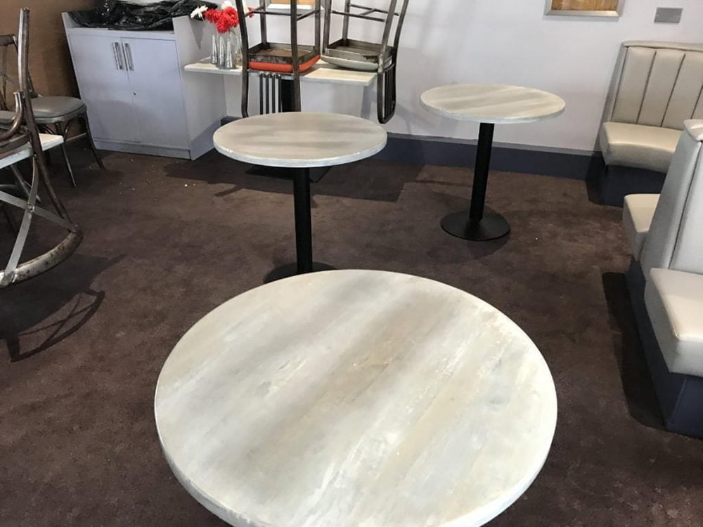 À tous les propriétaires de restaurants et de cafés
